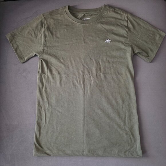 Abercrombie Kids Boys Shirts Bundle – Large (14–16) – Excellent Used Condition - Picture 4 of 4